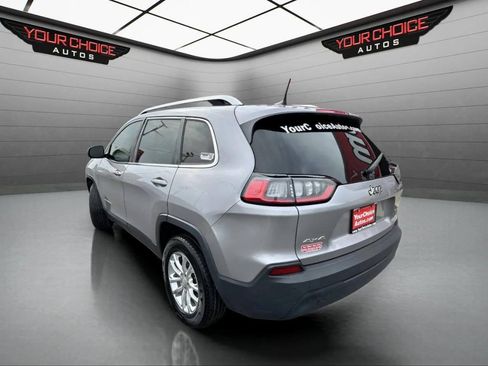 Used 2019 Jeep Cherokee Latitude w/ Popular Appearance Group AWD/4WD image 7