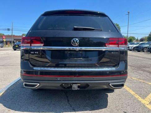 Used 2023 Volkswagen Atlas SE w/ Panoramic Sunroof Package AWD/4WD image 4