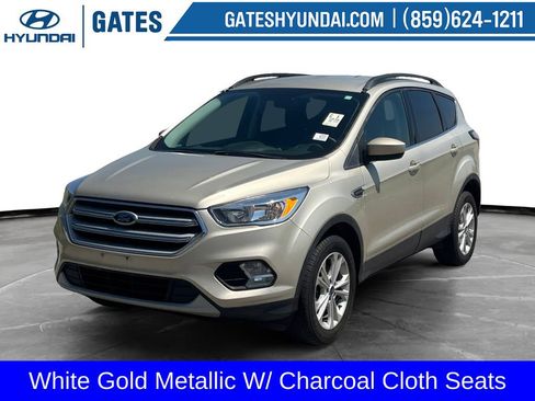 Used 2018 Ford Escape SE AWD/4WD image 5