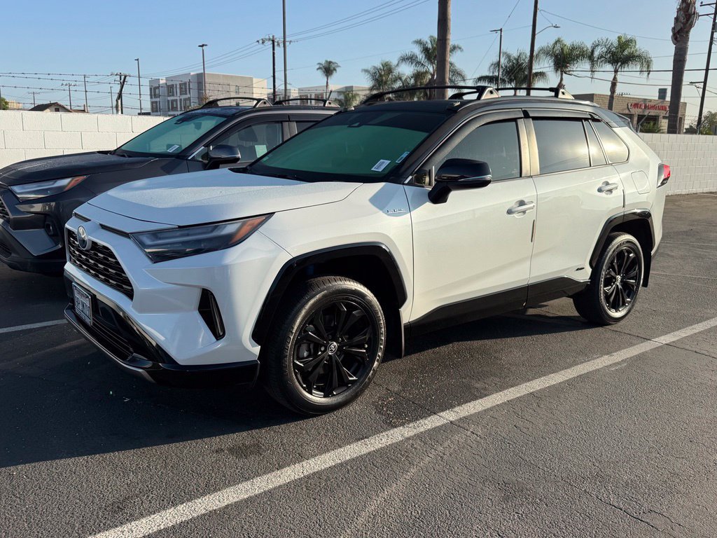 Used 2024 Toyota RAV4 XSE w/ Weather Package AWD/4WD image 3