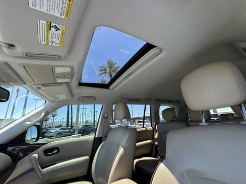 Used 2018 Nissan Armada SL w/ Moonroof Package AWD/4WD image 19