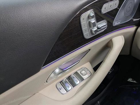 Used 2020 Mercedes-Benz GLE 350 4MATIC image 19