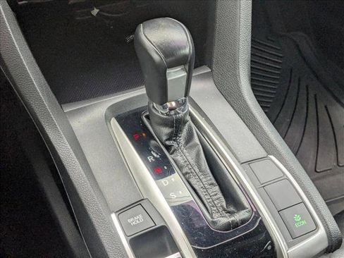 Used 2019 Honda Civic Sport image 12