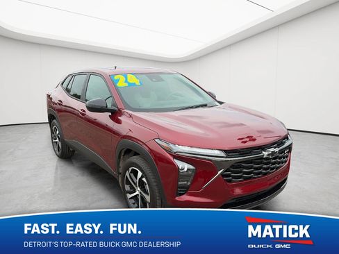 Used 2024 Chevrolet Trax RS FWD image 1
