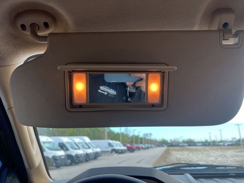 Used 2011 Ford F250 Lariat w/ Lariat Interior Pkg image 59