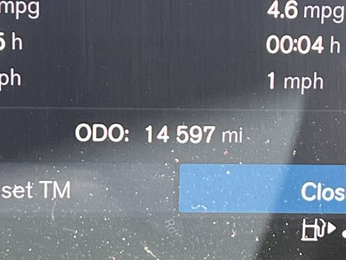 Used 2025 Volvo XC60 B5 Plus w/ Climate Package image 22