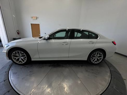 Used 2025 BMW 330i Sedan RWD image 16