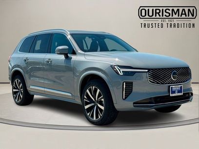 New 2025 Volvo XC90 B6 Core w/ Climate Package