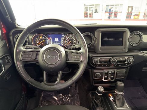Used 2021 Jeep Wrangler Unlimited Sport image 16