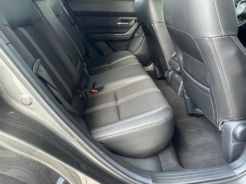 Used 2025 MAZDA CX-50 AWD 2.5 S w/ Premium Package image 36
