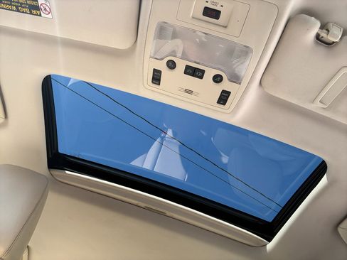 Used 2014 Lexus ES 350 4dr Sdn image 40