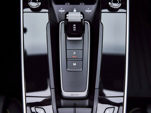 Used 2025 Porsche 911 Turbo S image 64