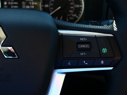 New 2026 Mitsubishi Outlander Trail Edition image 17