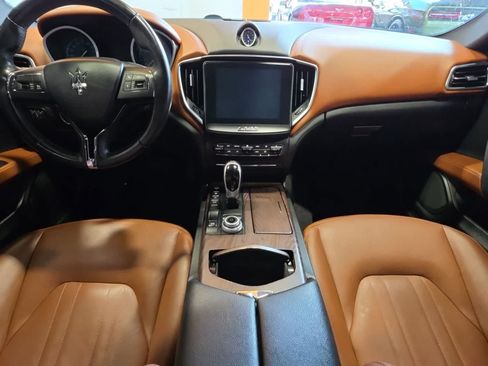 Used 2018 Maserati Ghibli S Q4 AWD/4WD image 34