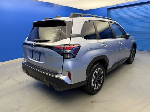 Certified 2026 Subaru Forester Premium AWD/4WD image 7