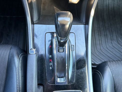 Used 2016 Honda Accord Sport image 29