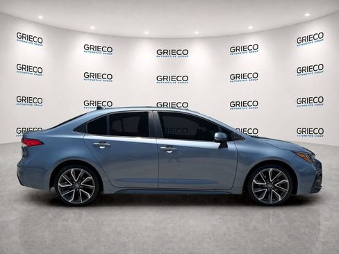 Used 2022 Toyota Corolla SE FWD image 8