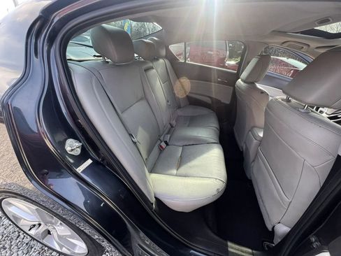 Used 2016 Acura ILX FWD image 12