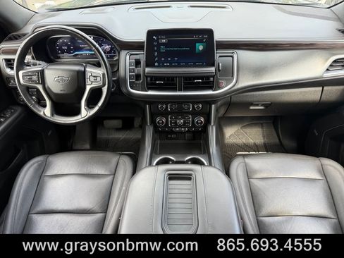 Used 2022 Chevrolet Tahoe Z71 w/ Luxury Package AWD/4WD image 22