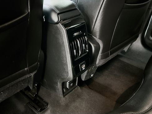 Used 2022 Jeep Compass Latitude AWD/4WD image 27