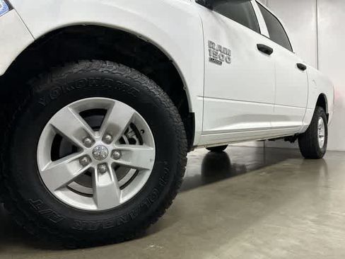 Used 2023 RAM 1500 Tradesman w/ Chrome Appearance Group AWD/4WD image 27