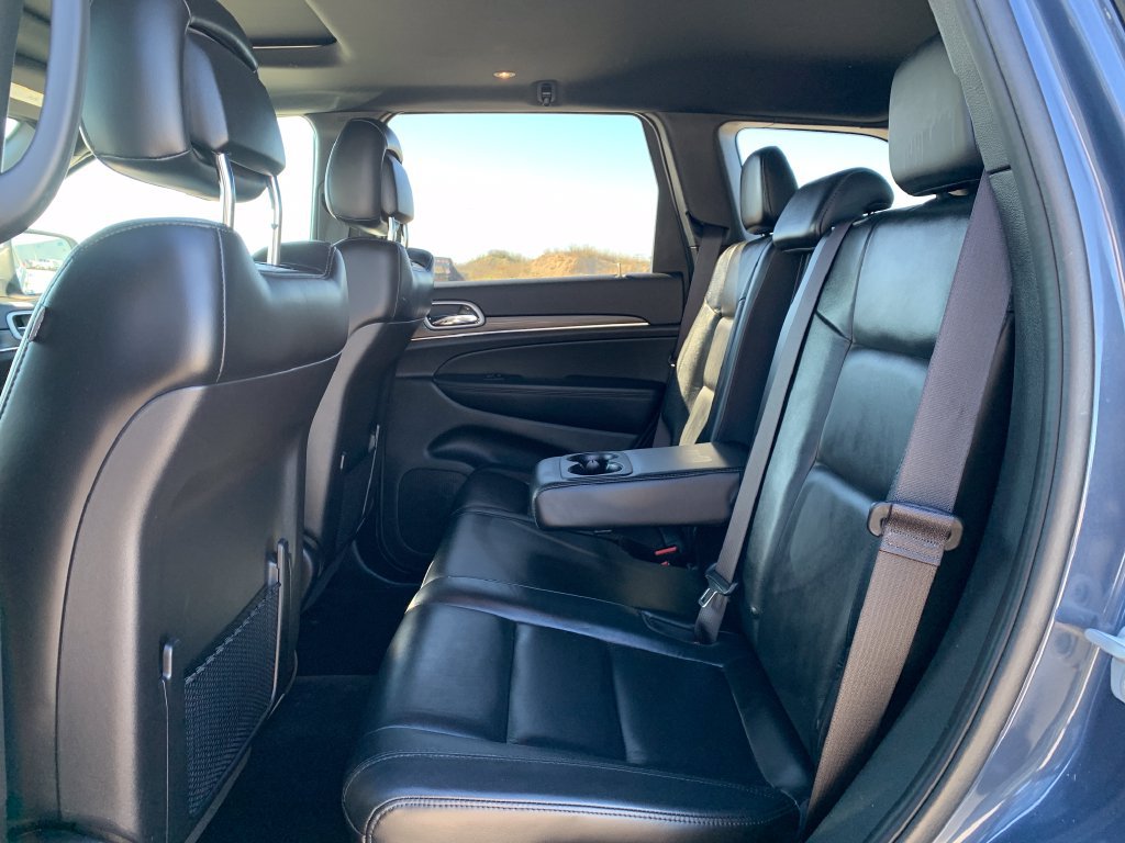 Used 2021 Jeep Grand Cherokee Limited AWD/4WD image 18