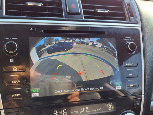 Used 2018 Subaru Outback 2.5i Limited image 6