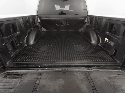 Used 2021 Ford F150 XLT w/ XTR Package image 34