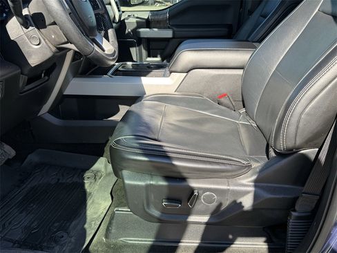 Used 2017 Ford F250 Lariat w/ Lariat Ultimate Package image 12