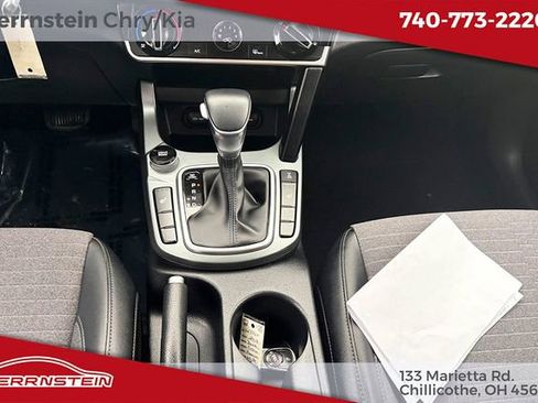 Used 2021 Kia Seltos S AWD/4WD image 2