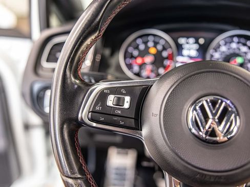 Used 2017 Volkswagen GTI S FWD image 23