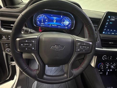 Certified 2024 Chevrolet Suburban RST w/ Luxury Package image 19