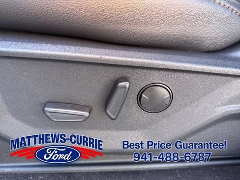 New 2026 Ford F250 Lariat w/ Black Appearance Package AWD/4WD image 10