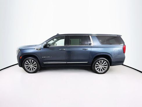Used 2021 GMC Yukon XL Denali w/ Denali Premium Package AWD/4WD image 4