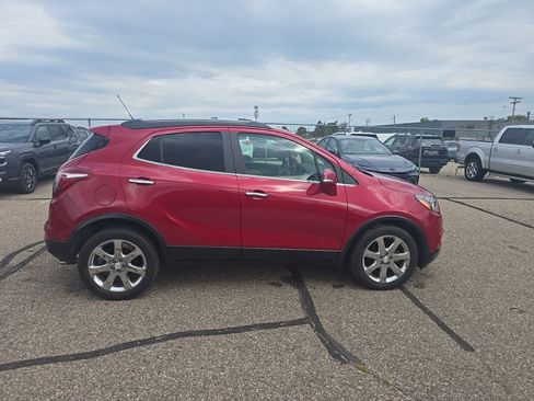 Used 2017 Buick Encore Essence w/ Experience Buick Package FWD image 5