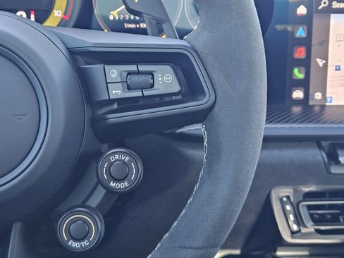 Certified 2025 Porsche 911 GT3 RS image 30