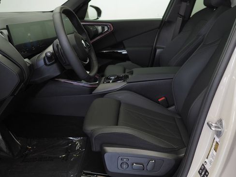 Certified 2026 BMW X3 xDrive30i AWD/4WD image 9