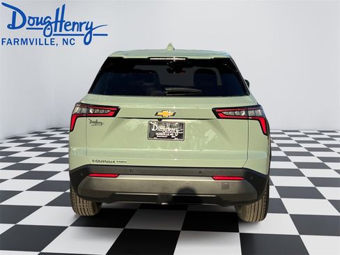 New 2026 Chevrolet Equinox LT w/ Convenience Package II image 4