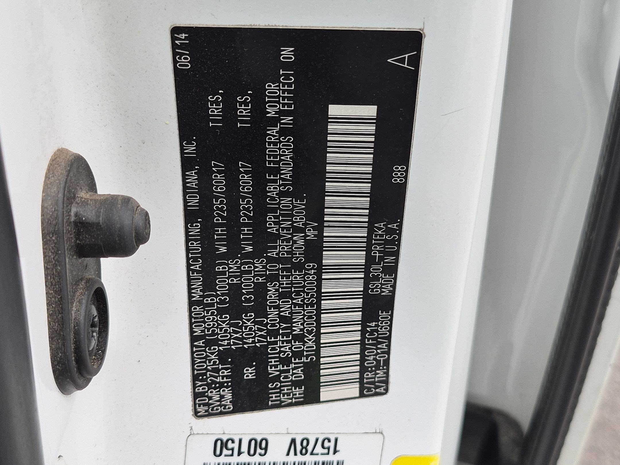 Used 2014 Toyota Sienna LE FWD image 34