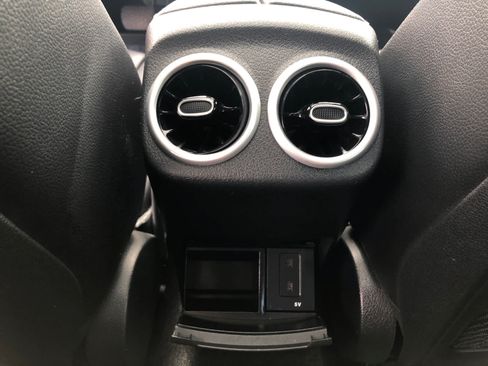 Used 2019 Mercedes-Benz A 220 image 30