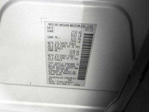 Used 2024 Nissan Pathfinder Platinum AWD/4WD image 35