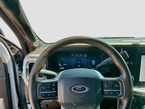 Used 2024 Ford F250 King Ranch AWD/4WD image 13