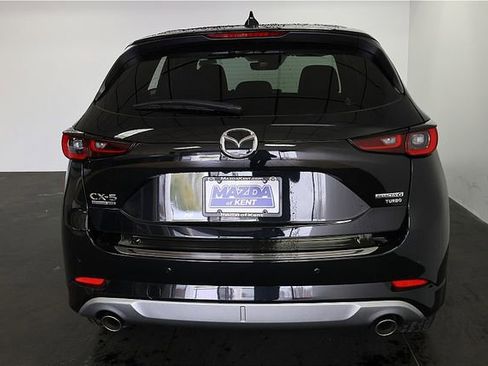 New 2025 MAZDA CX-5 Signature image 10