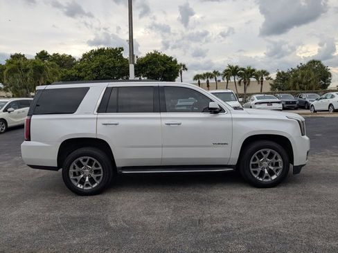 Used 2019 GMC Yukon SLT image 4