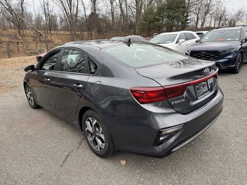 Used 2021 Kia Forte LXS image 4