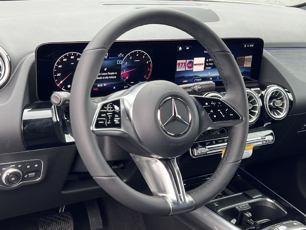 Certified 2026 Mercedes-Benz GLA 250 4MATIC image 14