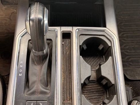 Used 2018 Ford F150 Platinum w/ Equipment Group 701A Luxury AWD/4WD image 20
