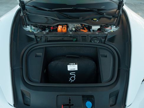 Used 2022 Porsche Taycan Turbo S image 47