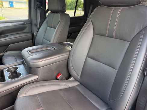 Used 2023 Chevrolet Tahoe RST AWD/4WD image 11