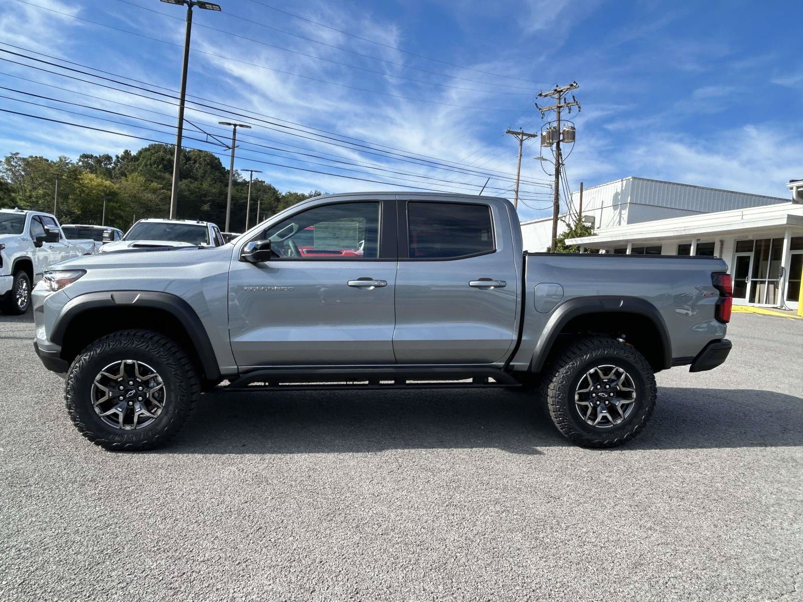 New 2026 Chevrolet Colorado ZR2 w/ Technology Package AWD/4WD image 4
